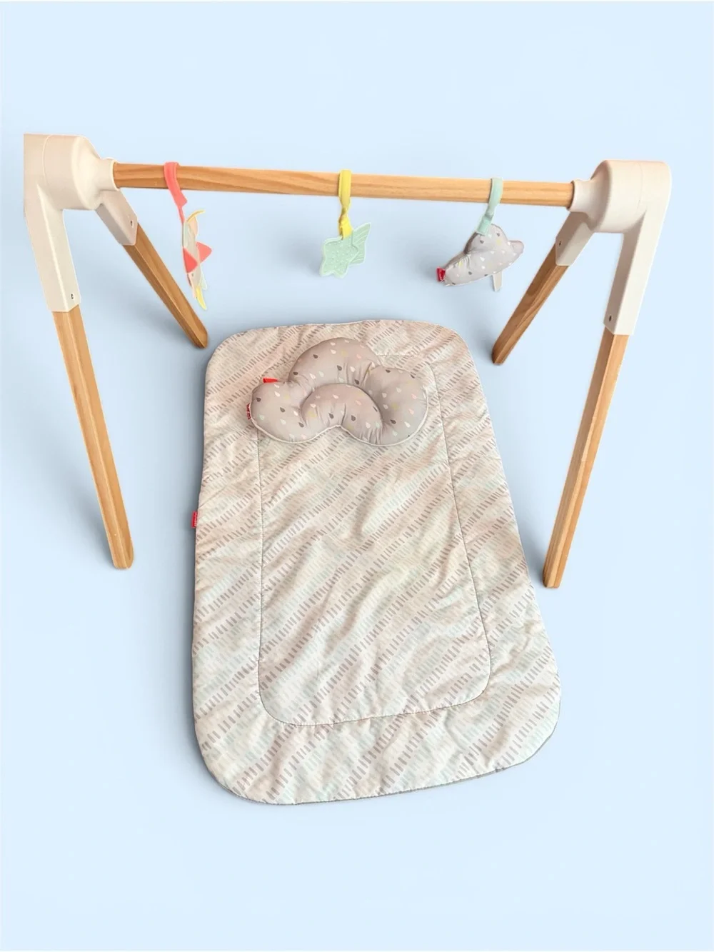 Neutral Baby Play Mat with Hanging Toy Bar